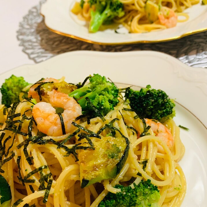 ローズマリーの香りが絶妙 海老と明太子のパスタ レシピ 作り方 By えちゅママ 楽天レシピ ローズマリーの香りが絶妙 海老と明太子のパスタ レシピ 作り方 By えちゅママ 楽天レシピ